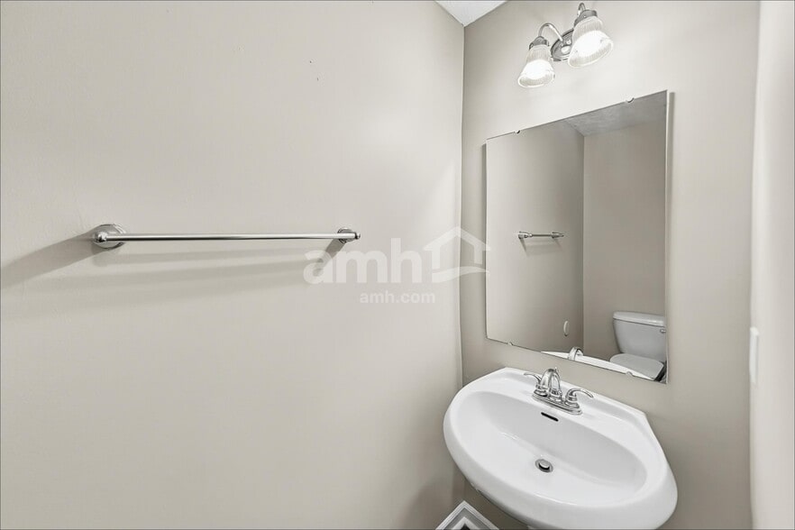 Building Photo - 2159 Clay Stone Pl