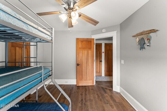 Building Photo - 3209 Swordfish Dr