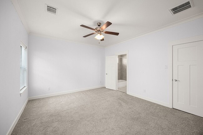 Building Photo - 2307 Langston St