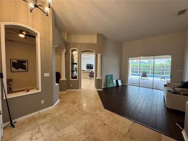 Building Photo - 8731 Tantallon Cir