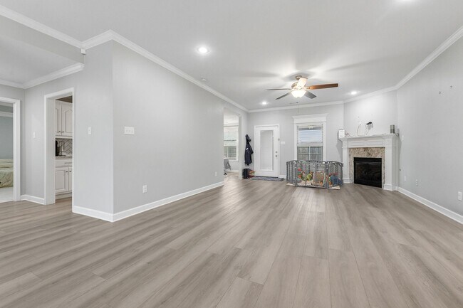 Building Photo - Mins from LRAFB with Solar panels