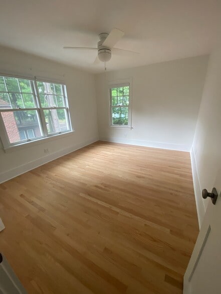 Bedroom 1 - 1108 S Busey Ave