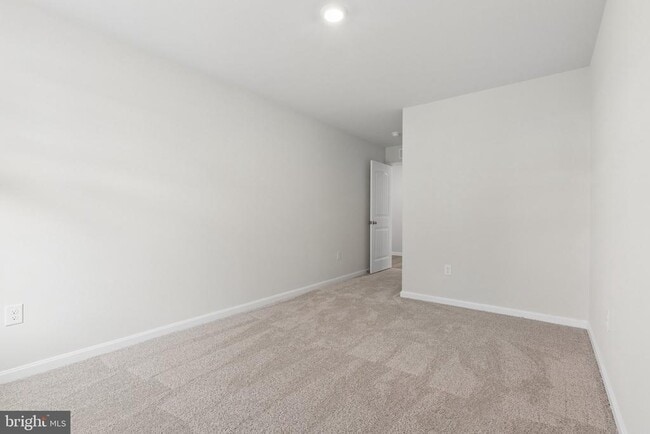 Building Photo - 378 Remington Dr