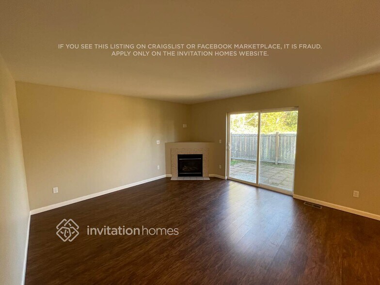 Building Photo - 227 99th Dr SE