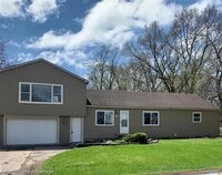 Building Photo - 689 Lucille Dr