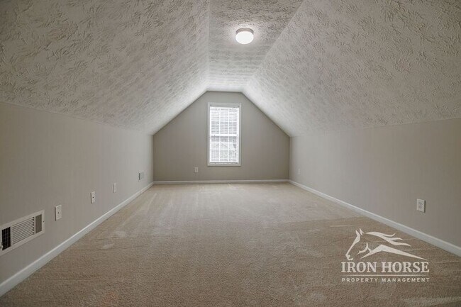 Building Photo - 501 Spratlin Dr