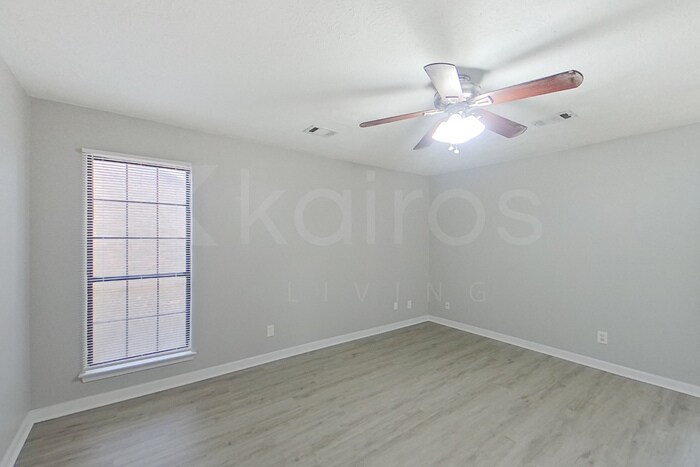 Building Photo - 4224 Beardsley Dr