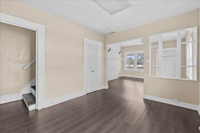 Building Photo - 1703 7th Ave N