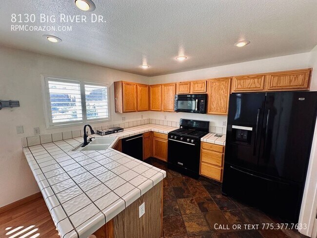 Building Photo - 8130 Big River Dr