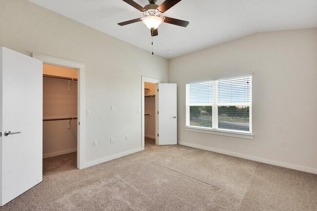 Building Photo - 8913 Parker Ranch Cir