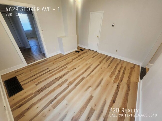 Building Photo - 4629 Storer Ave