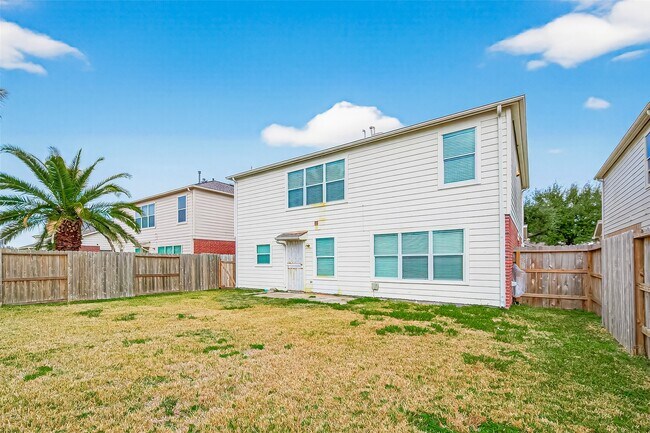 Building Photo - 15007 Sugar Sands Dr
