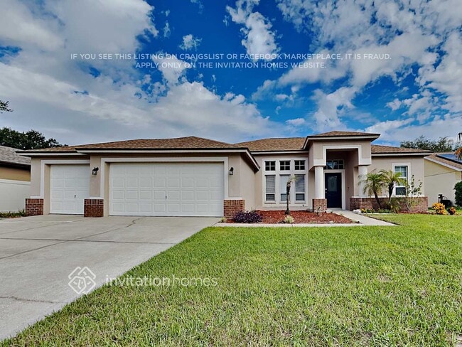 Building Photo - 12708 Shadowcrest Ct