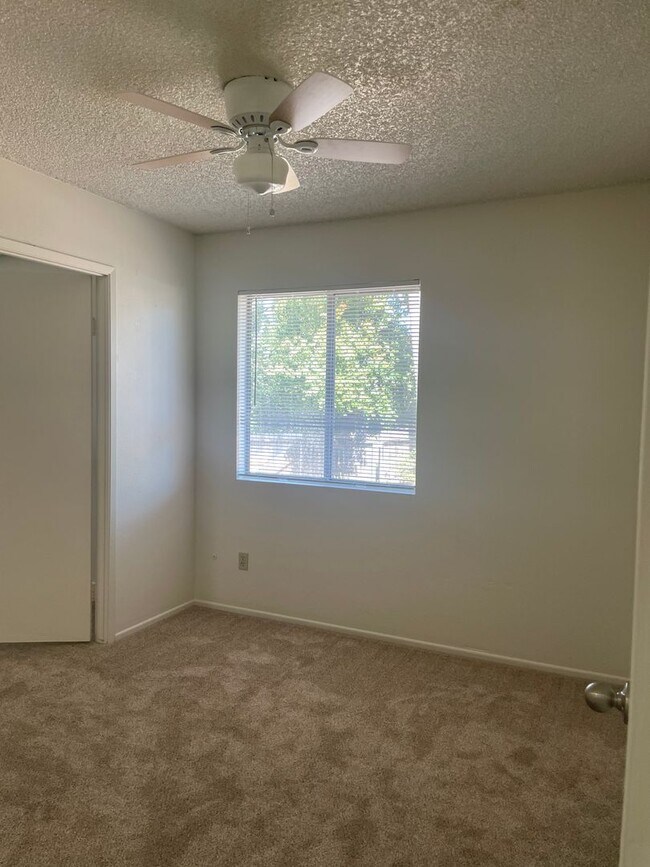 Building Photo - 4 Bdrm, 2.5 Ba, 2-story Home with Attached 2 Car Garage in San Marcos!