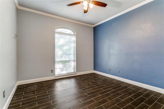 Building Photo - 3713 Brentwood Ct