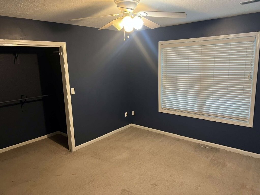 Building Photo - 5328 Godas Cir