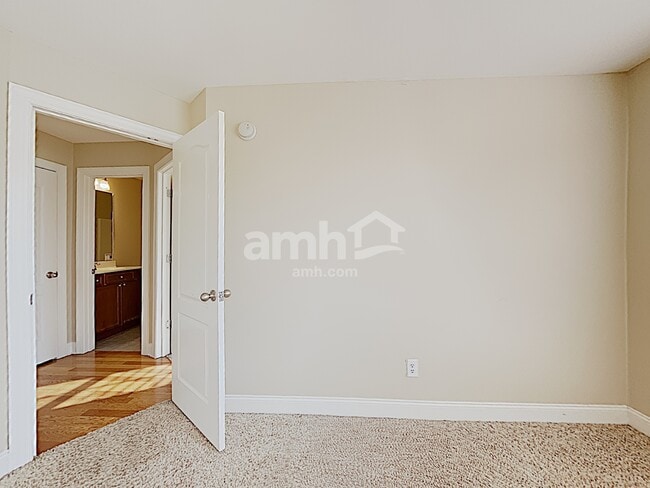 Building Photo - 3308 Martins Woods Ln