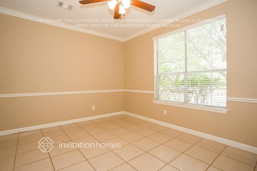 Building Photo - 2119 Autumn Cove Dr