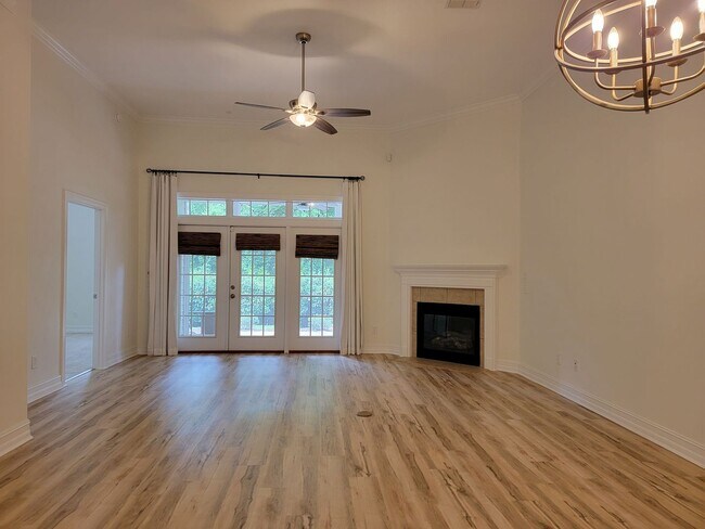 Building Photo - 3 bedroom home for rent off Miccosukee Rd ...
