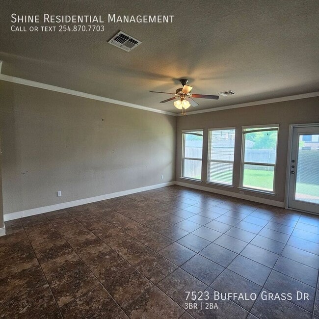 Building Photo - 7523 Buffalo Grass Dr