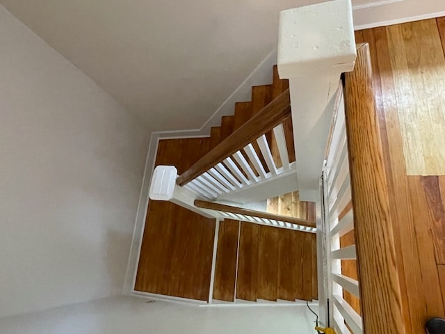 Dramatic Stairway - 29 Crescent Ave