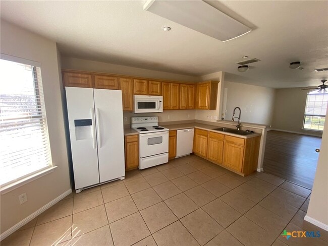 Building Photo - 3109 Douglas Fir Dr