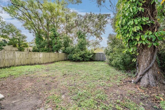 Building Photo - 2604 N Highland Ave