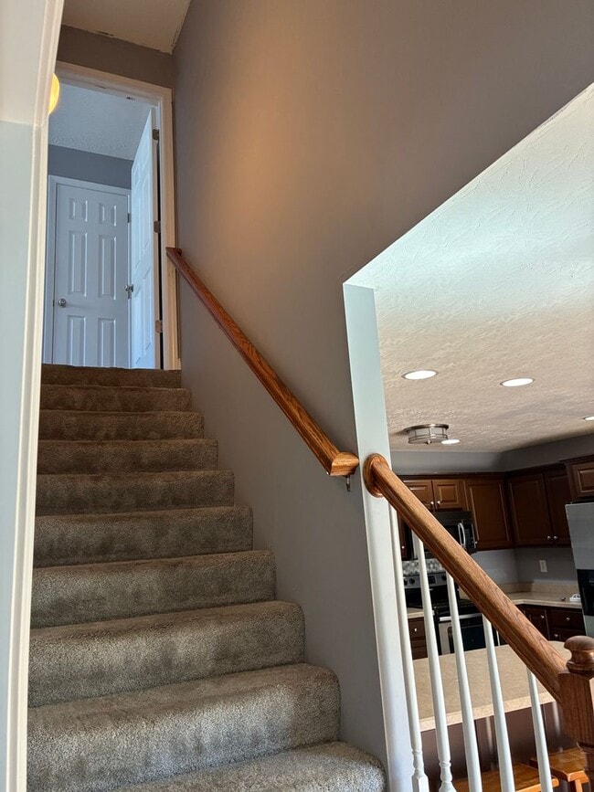 Building Photo - **ELIZABETHTOWN INDEPENDENT SCHOOL DISTRICT**