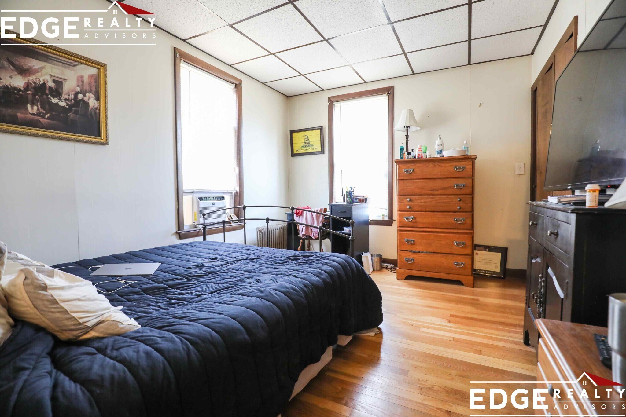 Building Photo - 285 Webster St