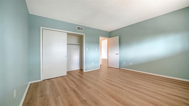 Building Photo - 301 S Gulfstream Ave