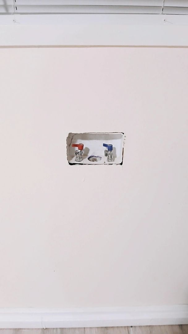 Building Photo - 408 Bowen Ave