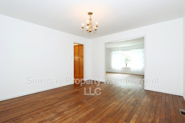 Building Photo - 276 Highland Ave