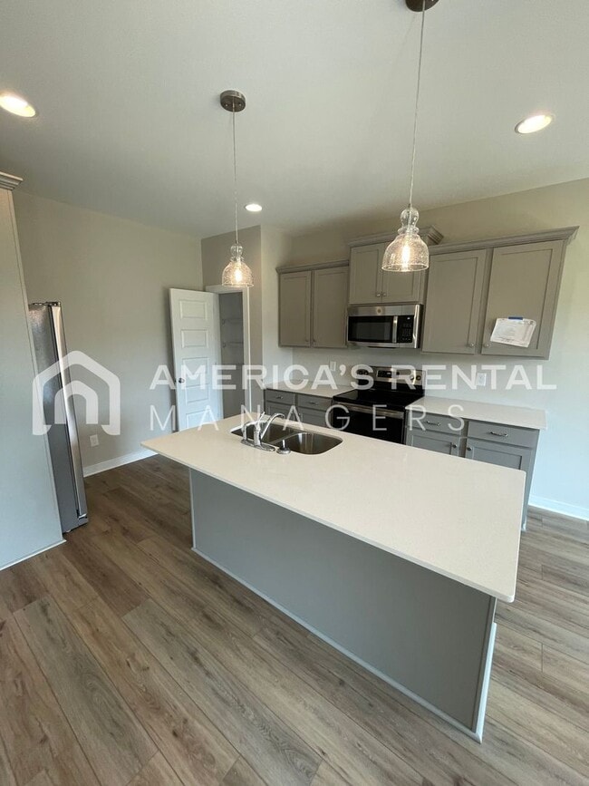 Building Photo - 228 John Harold Dr