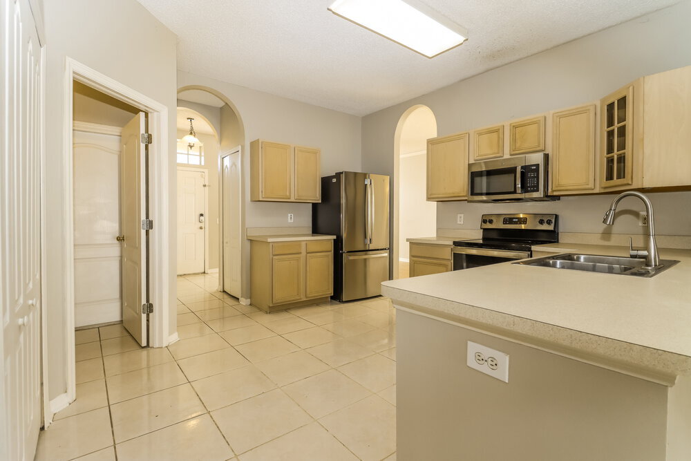 Building Photo - 1231 Loretto Cir