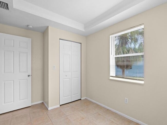 170 SE Solaz Ave 170 SE Solaz - 170 Se Solaz Ave Port St Lucie Fl Building Photo