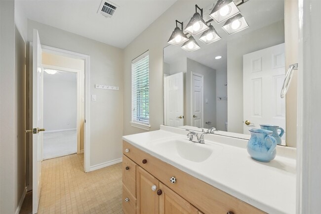 Building Photo - 4027 Austin Meadow Dr