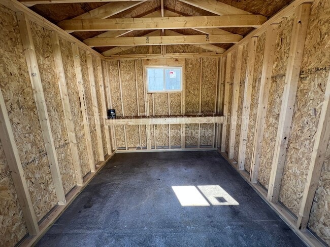 Building Photo - 6405 Myrtle Grove Rd