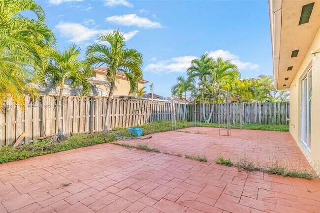 Building Photo - 21403 SW 89th Pl