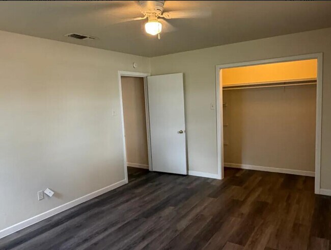 Building Photo - 3607 45th St
