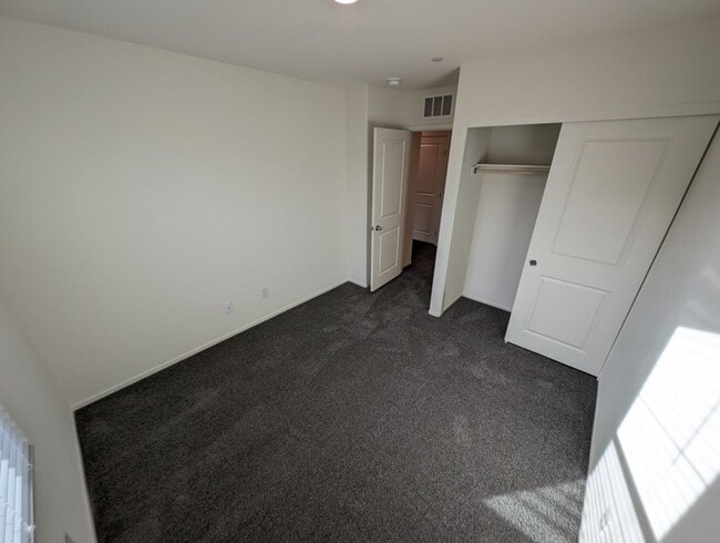 Building Photo - 5018 Sage Mesa Ave