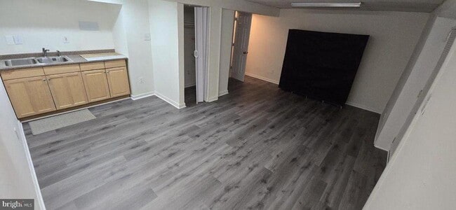 Building Photo - 6415 Blarney Stone Ct