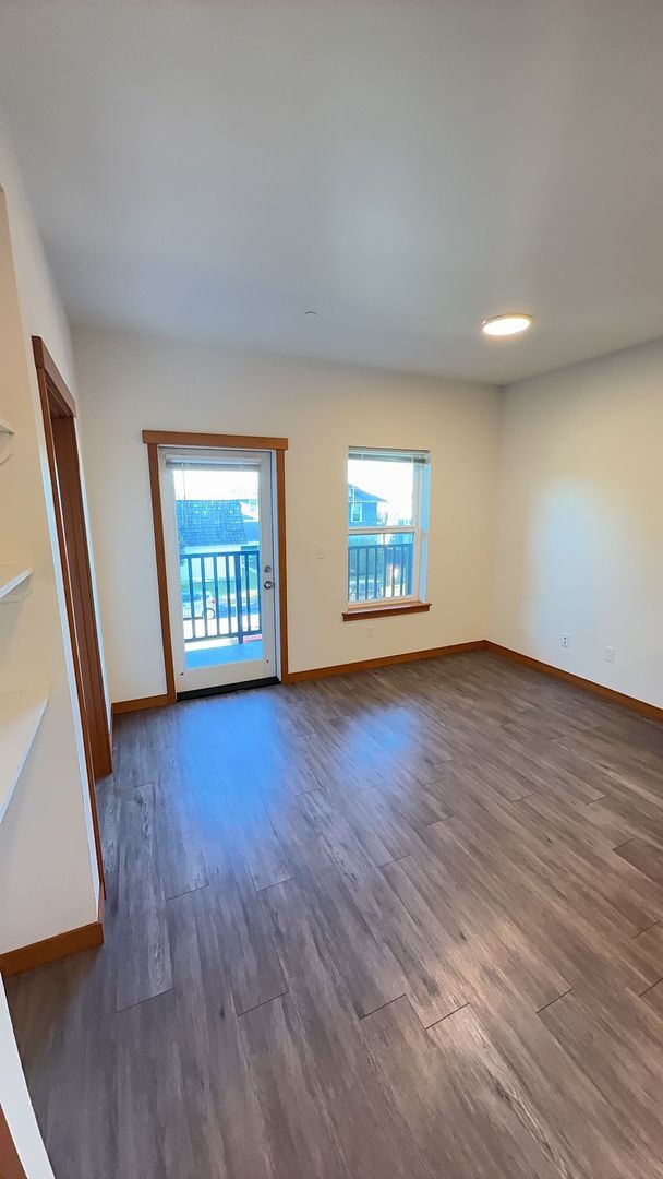 Building Photo - 1200/1210 Billy Frank Jr Street - 1210 #201
