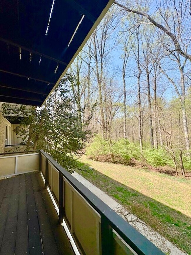 Building Photo - Remodeled 2 BR 1BA in Bethesda. Private front patio. Most utilities included.