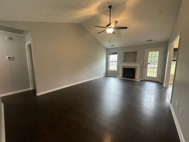 Building Photo - 1305 Snowy Egret Dr
