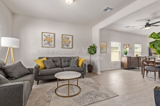 Building Photo - 45174 W Sandhill Rd