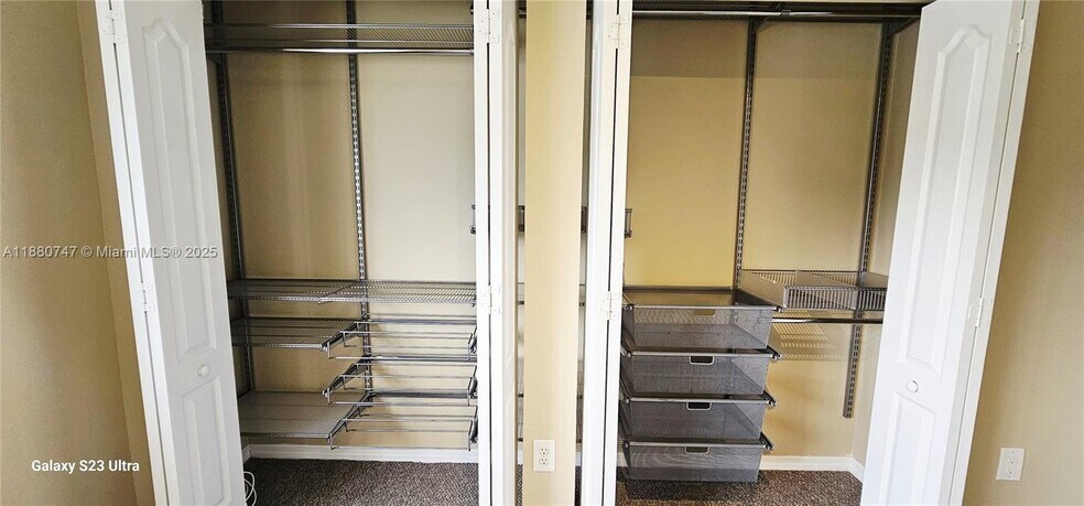 Building Photo - 14273 SW 121st Pl