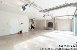 Building Photo - 10808 Dedeke Dr