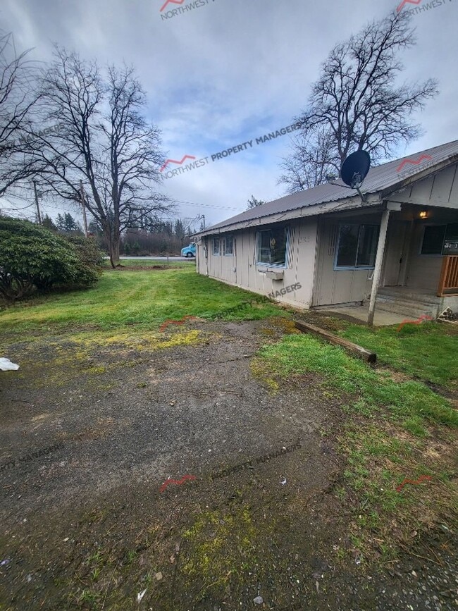 Building Photo - STATUS: *RENTED* | R36B | $925