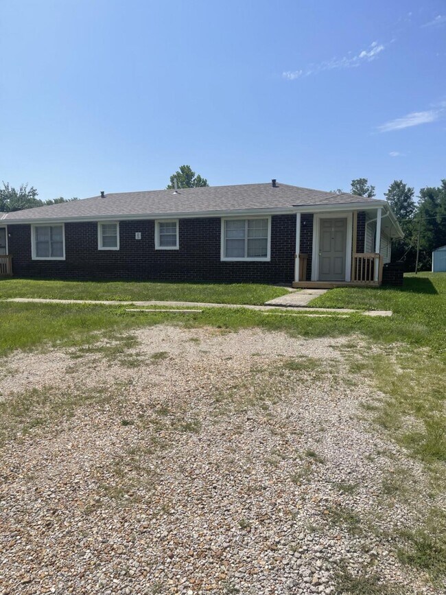 Building Photo - 26 SE 250th Rd