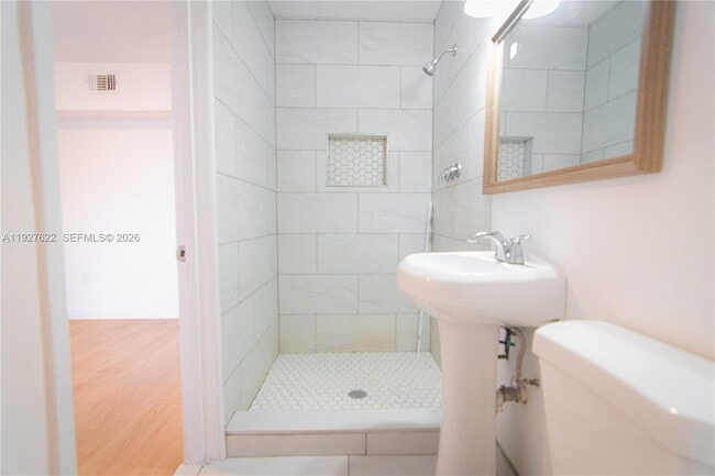 Building Photo - 2575 SW 59th Ave